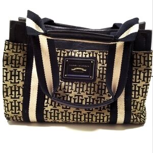 Tommy Hilfiger women's bag small tote black & cream Size: 11" X 8" X4.5